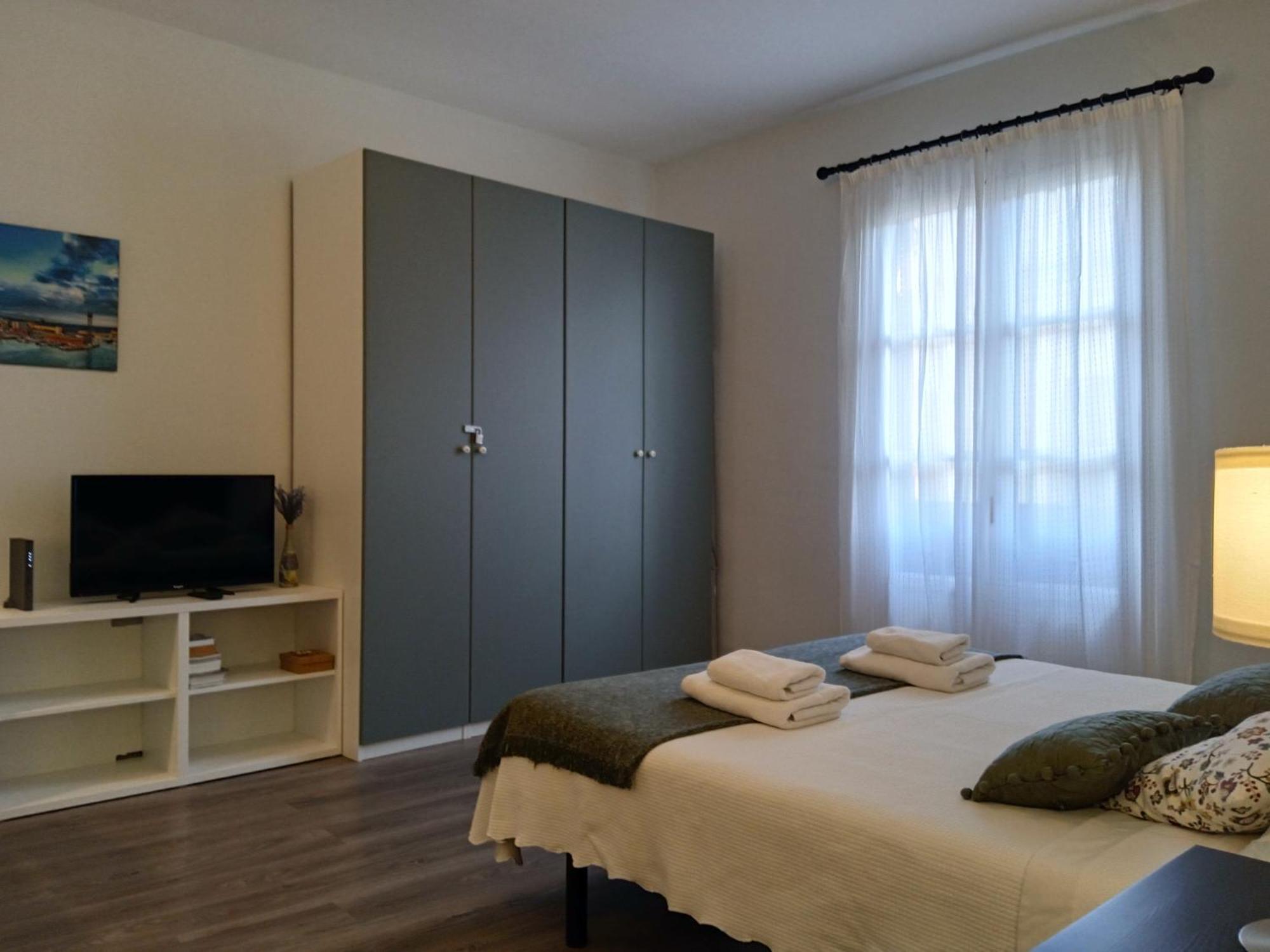 Colom Apartments Барселона Экстерьер фото